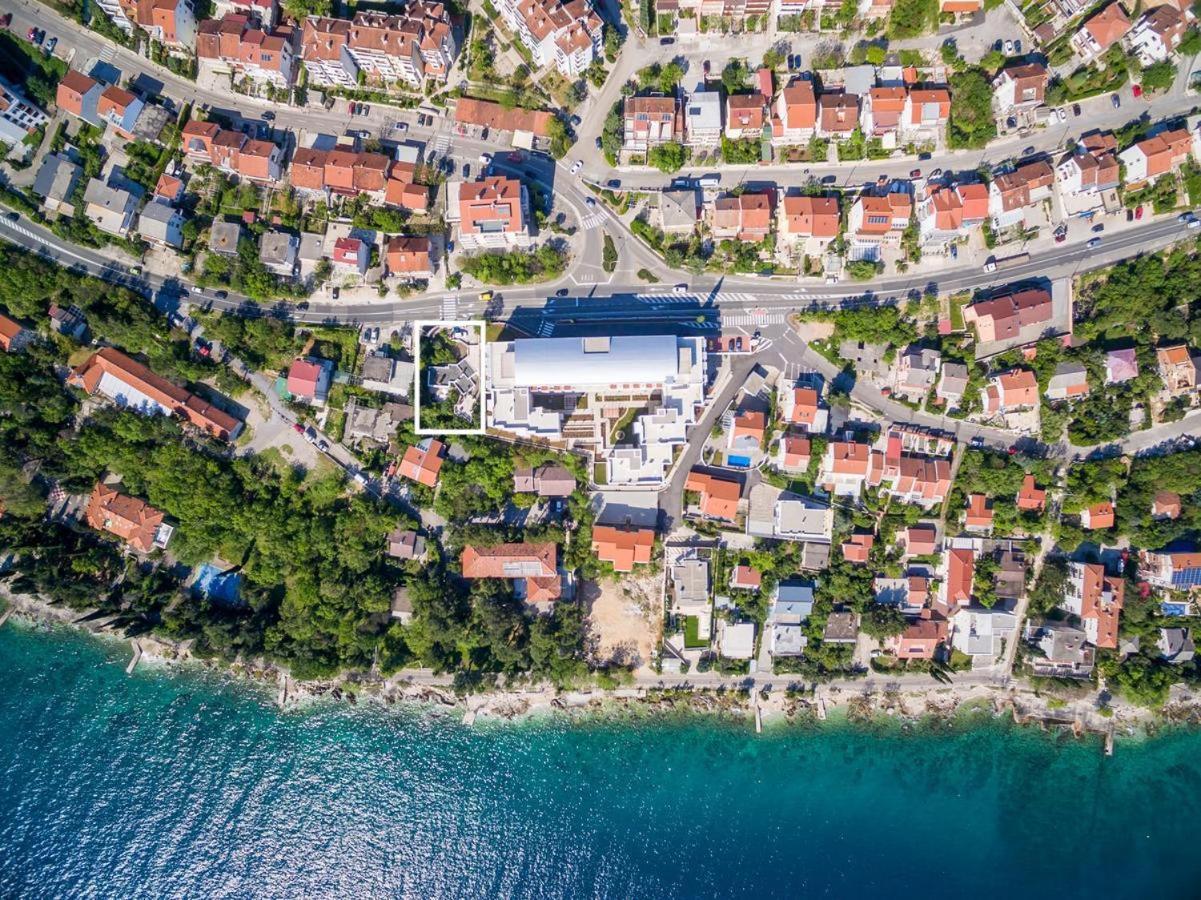 La Villa - Beach House & Rooms Crikvenica Exterior foto